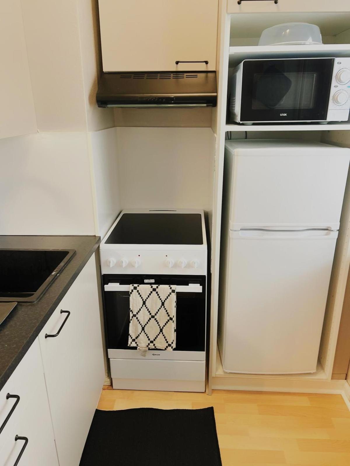 Kemi City Iv, Near Snowcastle, Premium Studio, Free Private Parking, Special Price! Zewnętrze zdjęcie